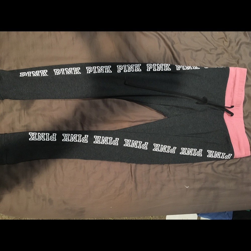 Full length gray PINK leggings with PINK on side.